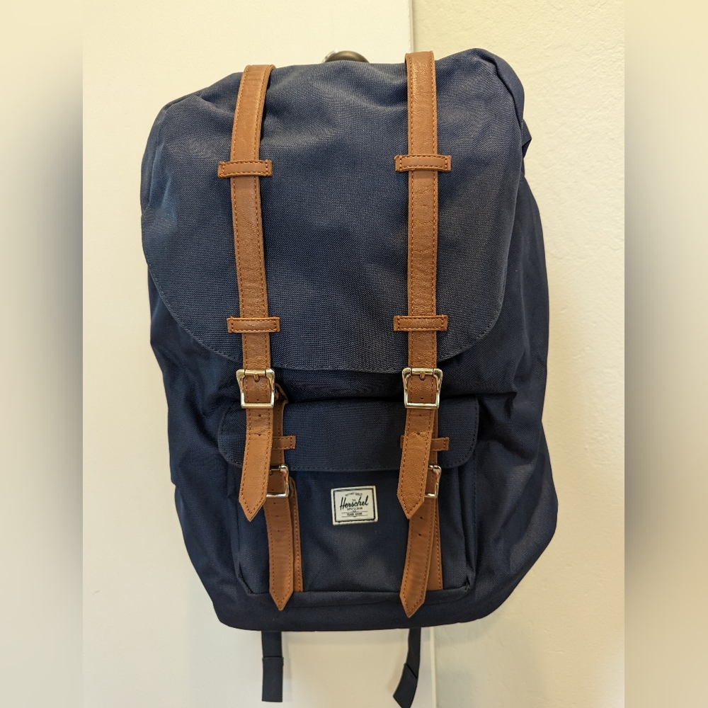 Herschel Little America Backpack